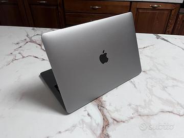 MacBook Pro 13" 2019 i5 - 8GB - 128GB