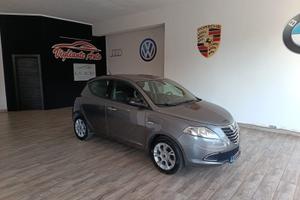 Lancia Ypsilon 1.2 69 CV 5 porte GPL Ecochic Plati