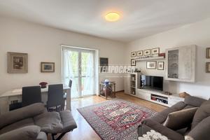 AMPIO TRILOCALE RISTRUTTURATO IN CLASSE B !