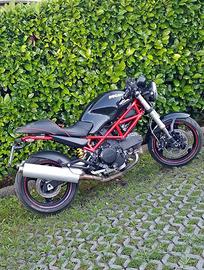 Ducati monster 695