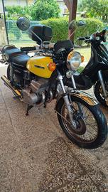 SUZUKI NGT 380 moto storica tre cilindri 1980