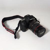 Fotocamera Canon 6D Mark II + Obb. Pro + 2 Flash