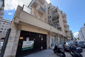Box / Garage di 3 m² a Palermo