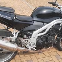 triumph speed triple 955