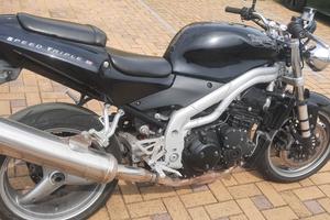 triumph speed triple 955