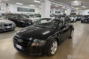 Audi TT roadster 1.8 T 225 cv quattro