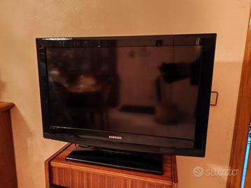 TV Samsung 32" LE32B350F1W – schermo perfetto