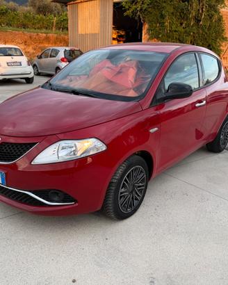 Lancia Ypsilon 1.3 MJT DIESEL