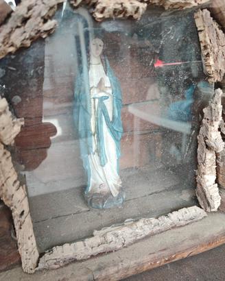 nicchia in ginepro 