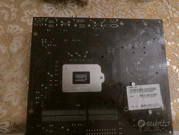 scheda madre+ processore+ RAM+ dissipatore 