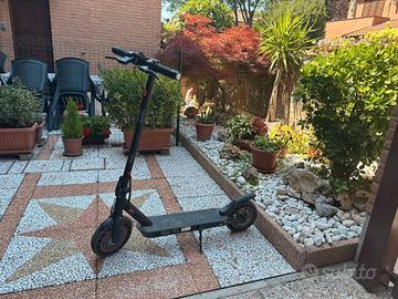 monopattino elettrico vivobike v30 30 kmh massimi