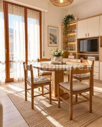 Attico / Mansarda di 55 m² con 2 locali a Loano