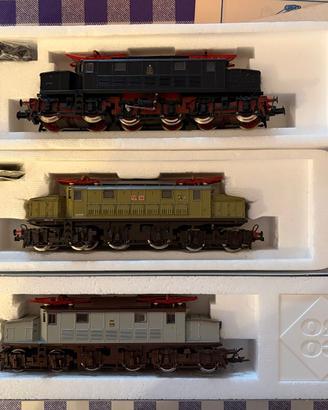 3 LOCOMOTORI ROCO E626