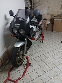 Yamaha FZR 1000 - 1989