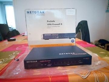 Router Netgear FVS318 