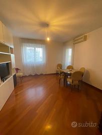 Stanza in appartamento di 17 m² a Milano