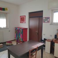 Ampio bilocale arredato 80 mq - Curno (BG)