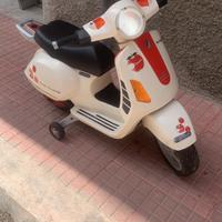 Vespa per bimbo a batteria