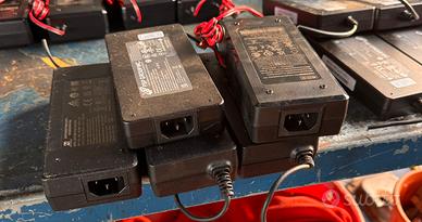 Lotto 33 alimentatori 54v e 36v