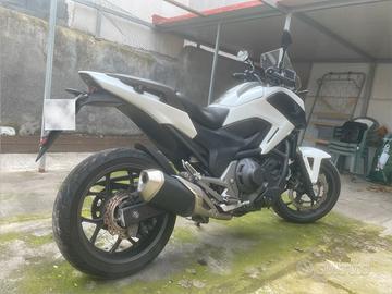 Honda nc 750 x automatica