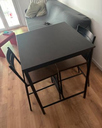 Tavolo alto quadrato ikea con 2 sedie