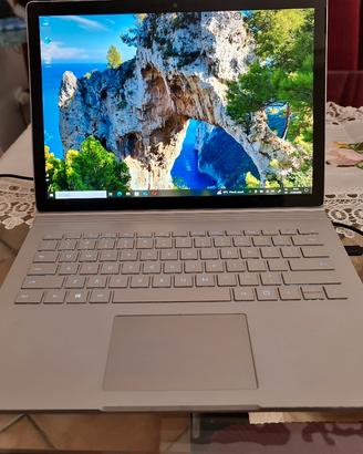 Microsoft Surface Book 2