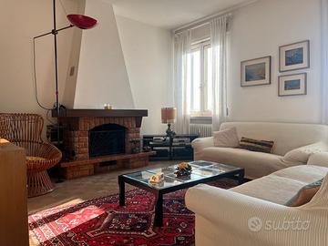 Spazioso tricamere con garage e cantina