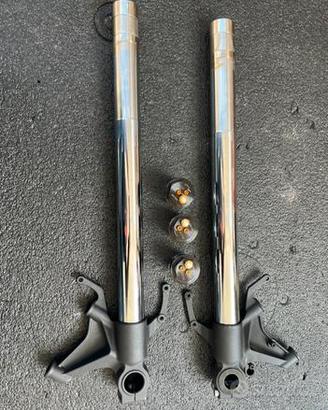 Piedini forcella e tappi yamaha r1 e r6