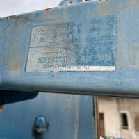 Ponte sollevatore auto