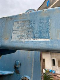 Ponte sollevatore auto