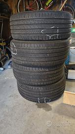 4 pneumatici estivi 225/55 R17 101Y
