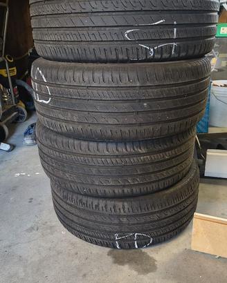 4 pneumatici estivi 225/55 R17 101Y
