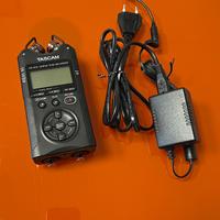 TASCAM DR-40X Registratore audio digitale 4 tracce