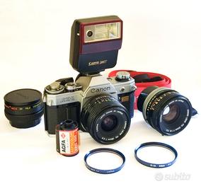 Canon AE1 corredata 