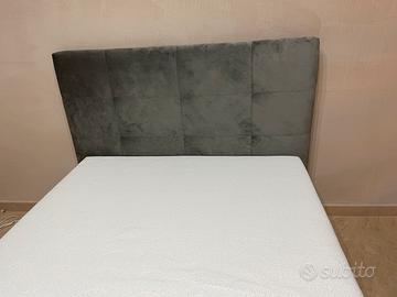 Letto 1/2 piazza  e mezza  contenitore + materasso