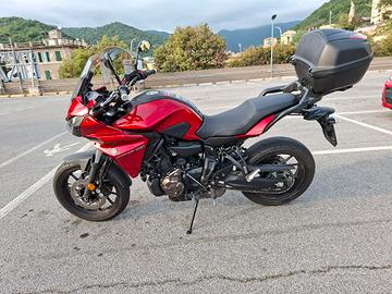 Yamaha tracer 700