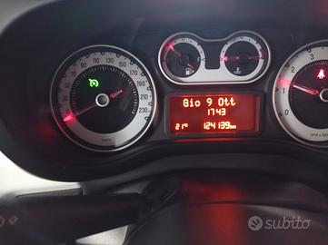 FIAT 500L 1.4 95 CV Pop Star