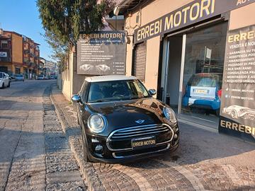 Mini 1.5 Cooper D 5 porte AUTOMATICO
