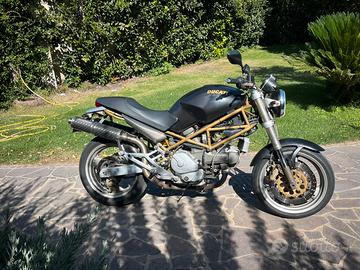 Ducati Monster 750 a carburatori