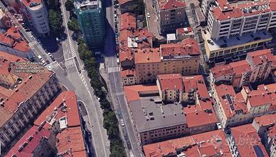 Palazzo / Stabile di 1200 m² a Trieste
