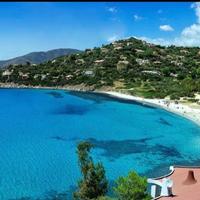 A 300mt dalla spiaggia di Torre delle Stelle