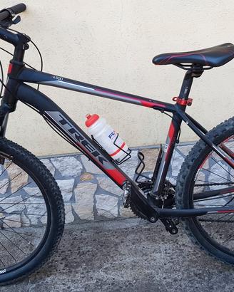 Mountain Bike Trek 4500 Disc – Pronta all'uso!