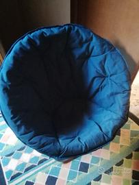 Poltroncina comoda e moderna