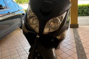 Honda sw-t400