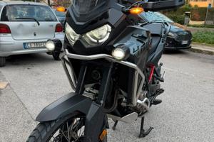 Honda Africa Twin es dct 2025