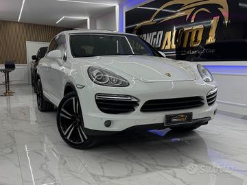 Porsche Cayenne 3.0 Diesel Iper Full