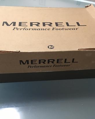 Scarponcini neri Merrell