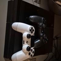 playstaion 4 con 2 joypad