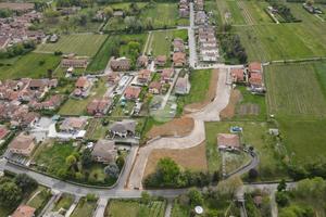 TER. RESIDENZIALE A PONCARALE