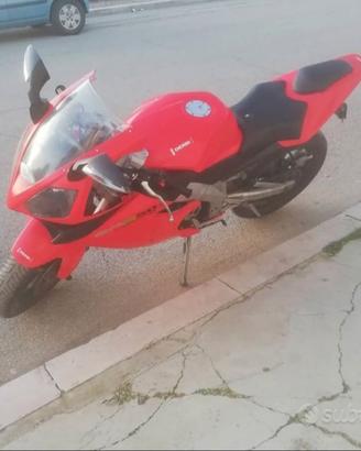Derbi gpr 50 per pezzi di ricambio